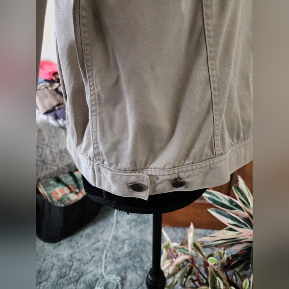 Izod button down denim jacket, large, cream - Picture 2 of 4